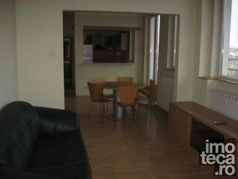 3 rooms apartment, Sala Palatului area